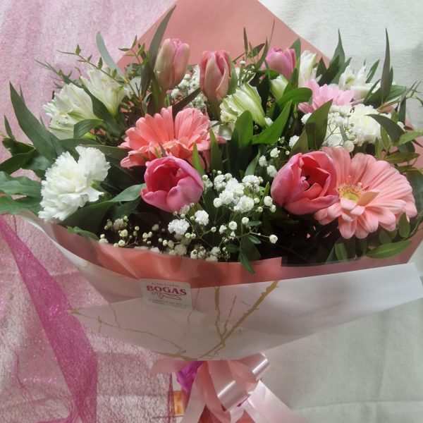 Ramo de Gerberas y Tulipanes a Domicilio en Badalona – Disponible en Varios Colores